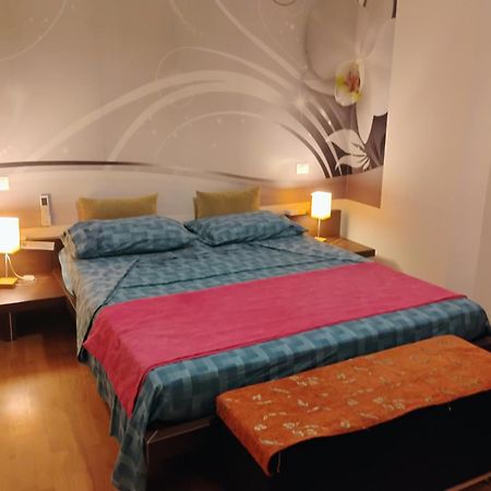 "Orchidea" Camera Privata Nell'Appartamento Condiviso Cagliari Esterno foto