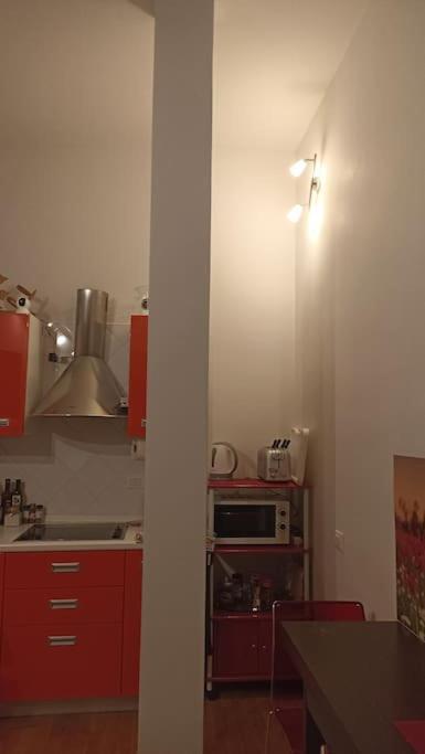 "Orchidea" Camera Privata Nell'Appartamento Condiviso Cagliari Esterno foto